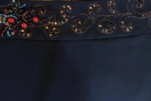 Cache 4 Small Skirt Black Aline With Beaded and Embroidery In Bronze Metallic - Picture 2 of 3